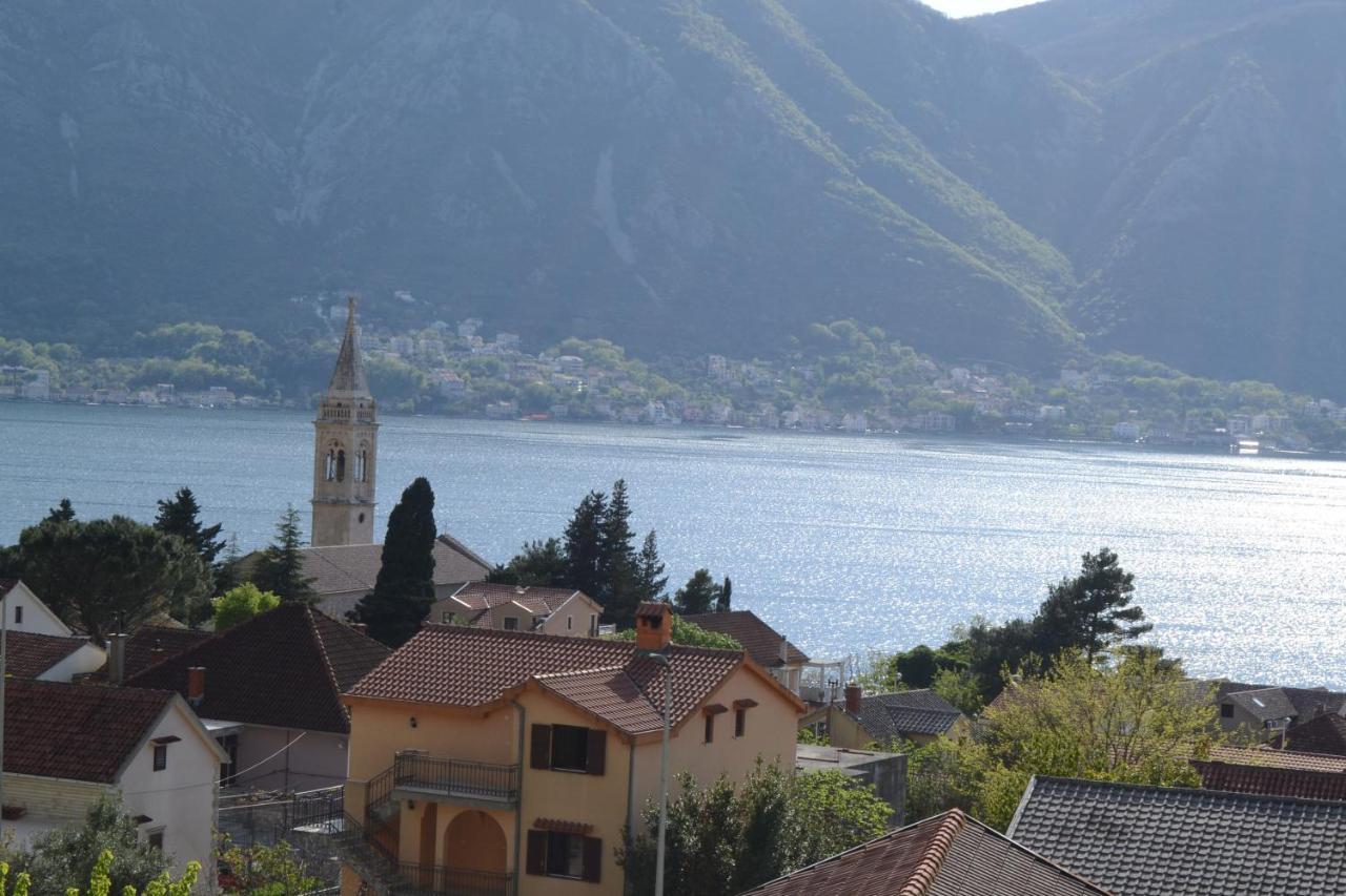 Apartments Dobrisa Kotor Extérieur photo