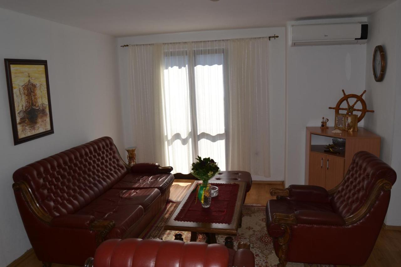 Apartments Dobrisa Kotor Extérieur photo