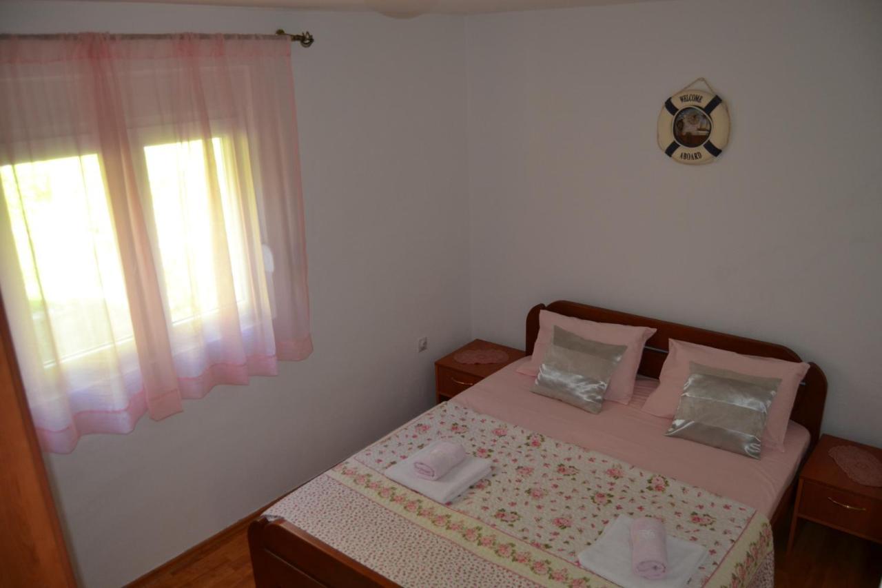 Apartments Dobrisa Kotor Extérieur photo
