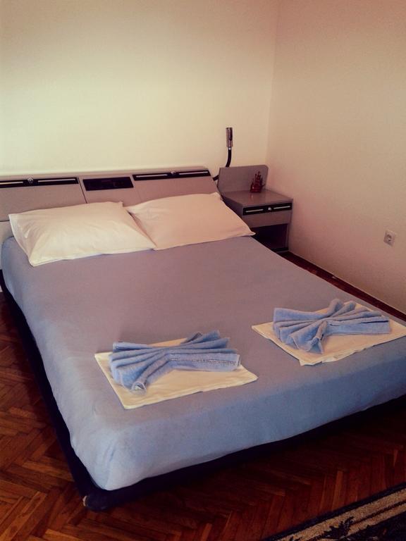 Apartments Dobrisa Kotor Chambre photo