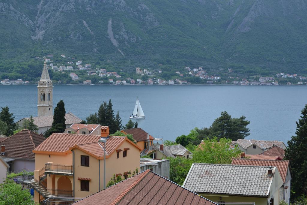 Apartments Dobrisa Kotor Extérieur photo