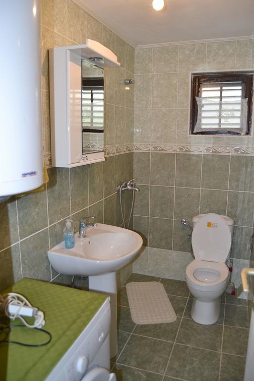 Apartments Dobrisa Kotor Extérieur photo