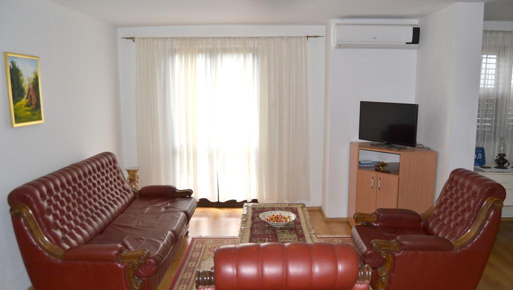 Apartments Dobrisa Kotor Extérieur photo