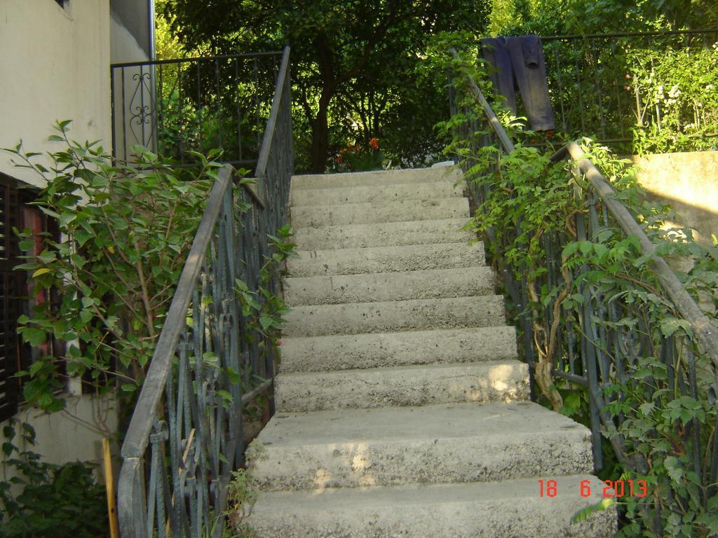 Apartments Dobrisa Kotor Extérieur photo